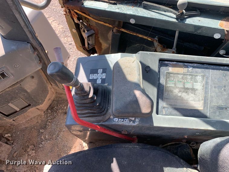 image for item DP8683 2002 Komatsu WA250-3MC  wheel loader