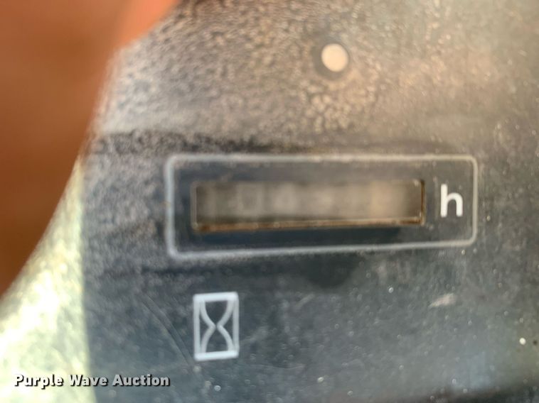 image for item DP8683 2002 Komatsu WA250-3MC  wheel loader