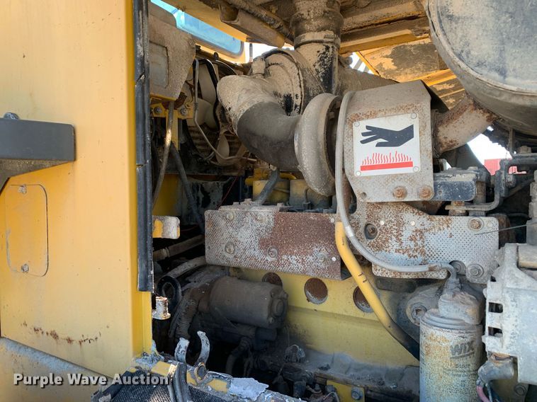 image for item DP8683 2002 Komatsu WA250-3MC  wheel loader