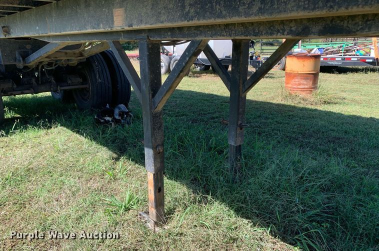 image for item DP8685 2005 Hilbilt 26-26HDMT  end dump trailer