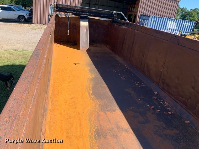 image for item DP8685 2005 Hilbilt 26-26HDMT  end dump trailer