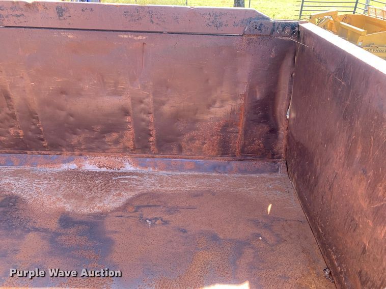 image for item DP8685 2005 Hilbilt 26-26HDMT  end dump trailer