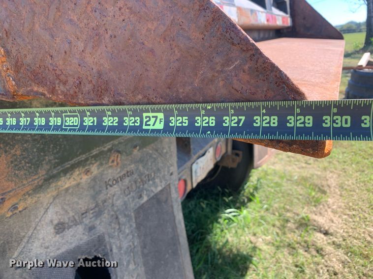 image for item DP8685 2005 Hilbilt 26-26HDMT  end dump trailer