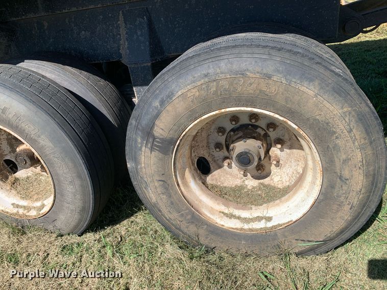 image for item DP8685 2005 Hilbilt 26-26HDMT  end dump trailer