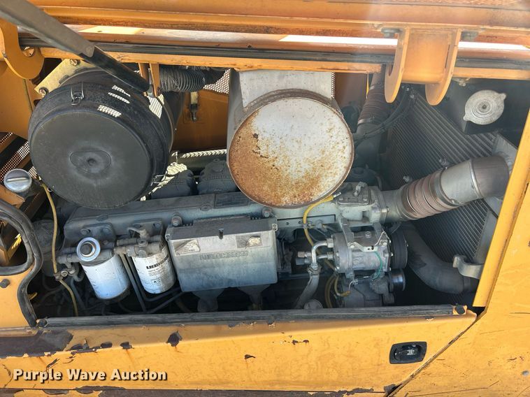 image for item DQ0962 2010 Liebherr  PR734 LGP dozer