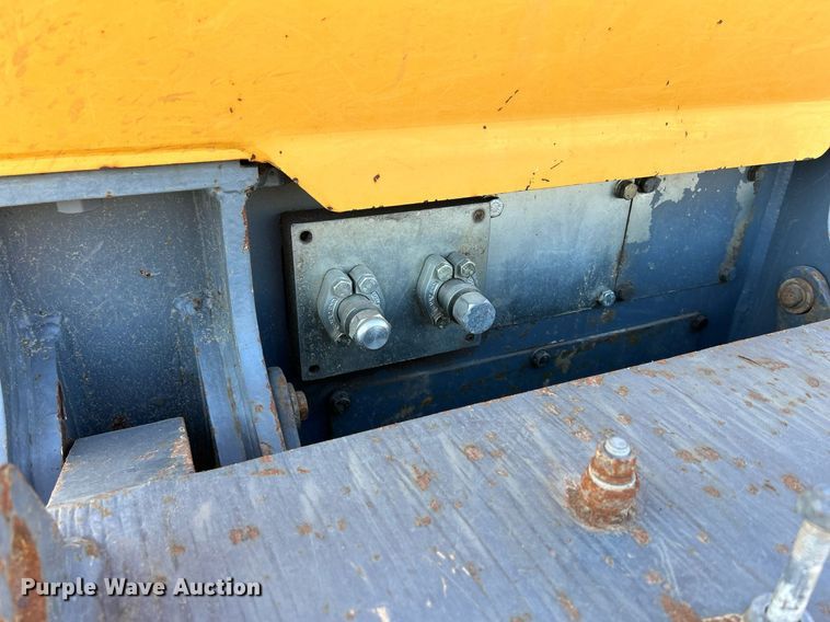 image for item DQ0962 2010 Liebherr  PR734 LGP dozer