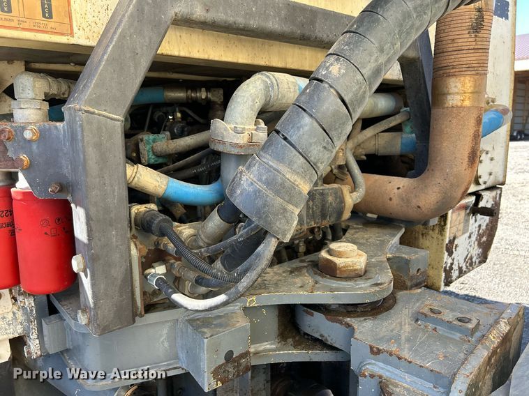 image for item DQ0963 2005 Terex TA30  haul truck