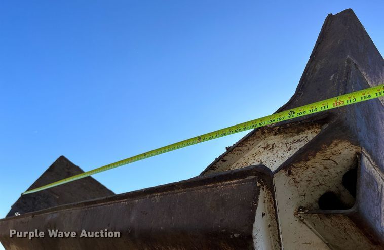 image for item DQ0963 2005 Terex TA30  haul truck