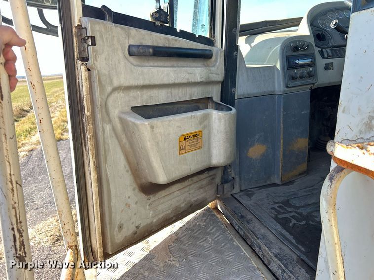 image for item DQ0963 2005 Terex TA30  haul truck