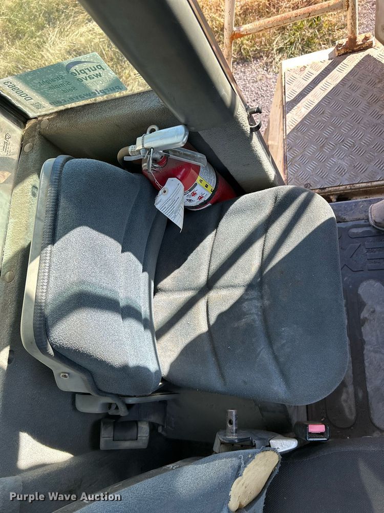 image for item DQ0963 2005 Terex TA30  haul truck