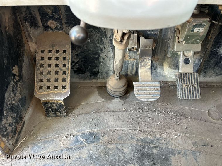 image for item DQ0963 2005 Terex TA30  haul truck