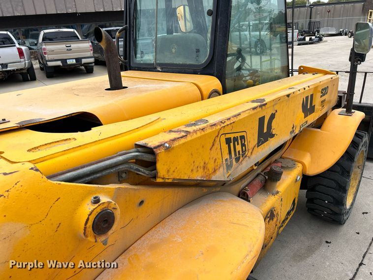 image for item DQ0968 1998 JCB 520  telehandler
