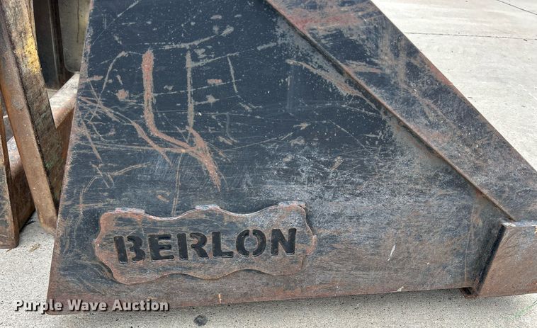 image for item DQ0968 1998 JCB 520  telehandler