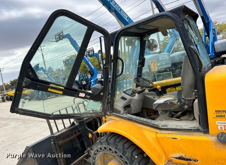 image for item DQ0968 1998 JCB 520  telehandler