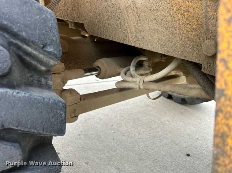 image for item DQ0968 1998 JCB 520  telehandler