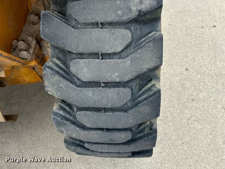 image for item DQ0968 1998 JCB 520  telehandler