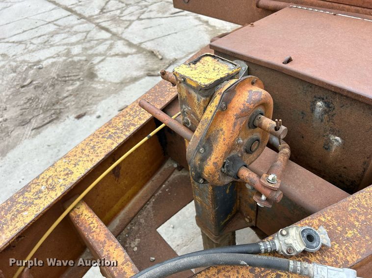 image for item DQ1003 2001 Load King 253TT  tilt deck equipment trailer