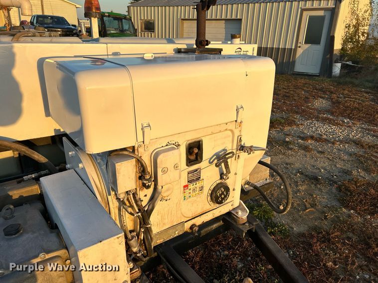 image for item DQ1005 2004 U.S. Jetting 4018 300 TRL  sewer jetter trailer