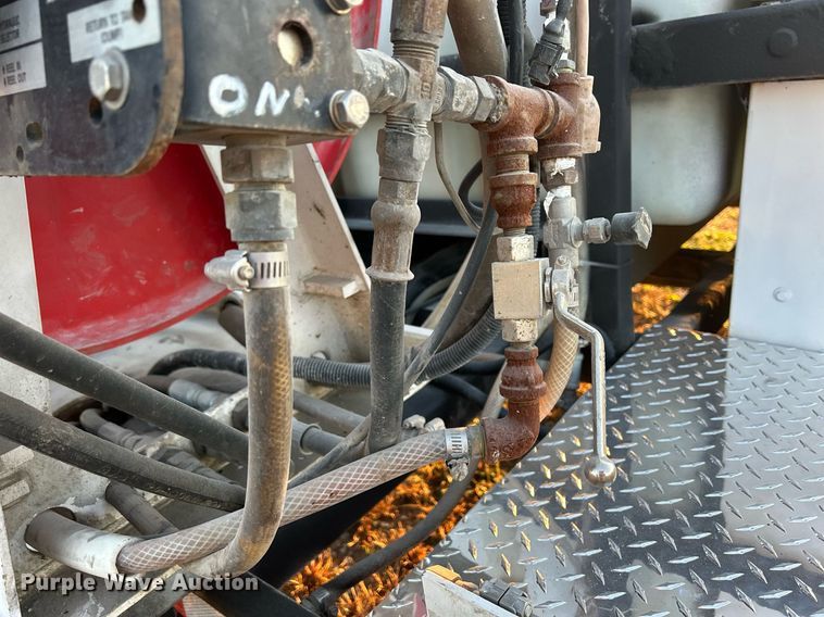 image for item DQ1005 2004 U.S. Jetting 4018 300 TRL  sewer jetter trailer