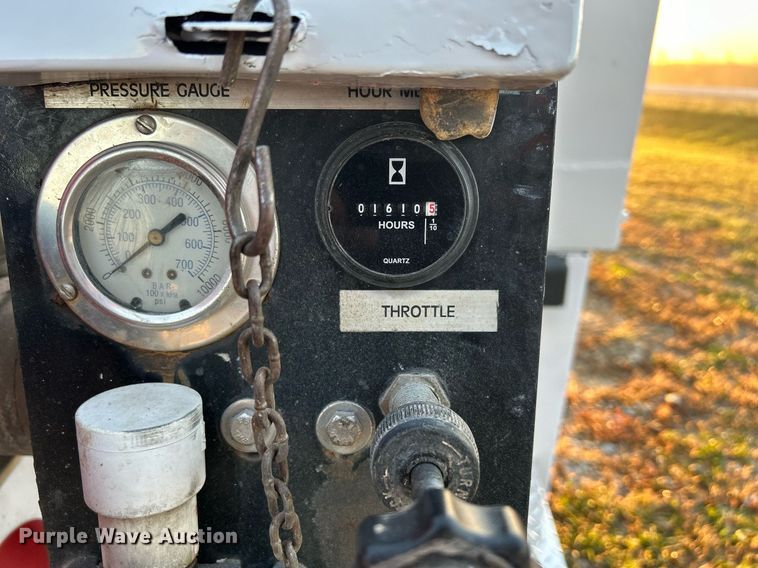 image for item DQ1005 2004 U.S. Jetting 4018 300 TRL  sewer jetter trailer