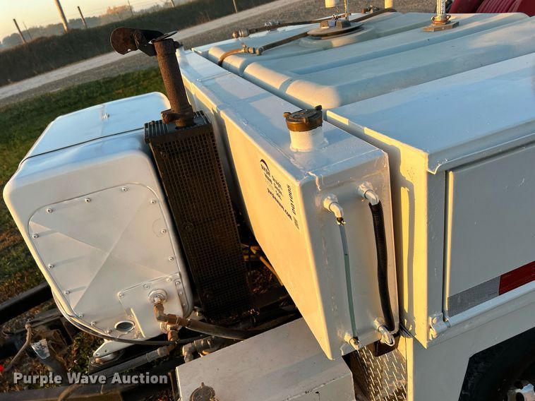 image for item DQ1005 2004 U.S. Jetting 4018 300 TRL  sewer jetter trailer