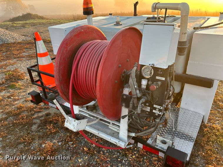 image for item DQ1005 2004 U.S. Jetting 4018 300 TRL  sewer jetter trailer