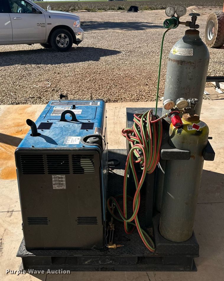 image for item DQ1452 Miller  welder/generator