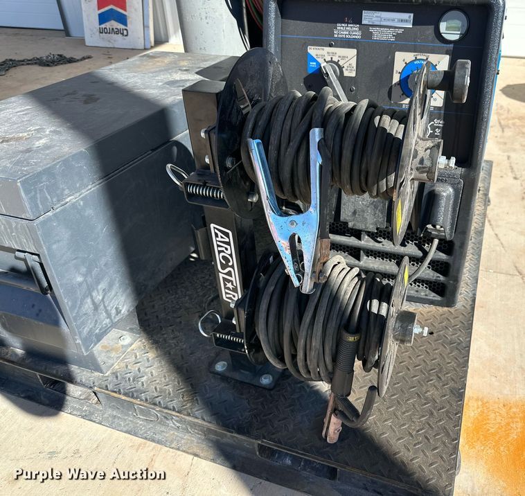 image for item DQ1452 Miller  welder/generator