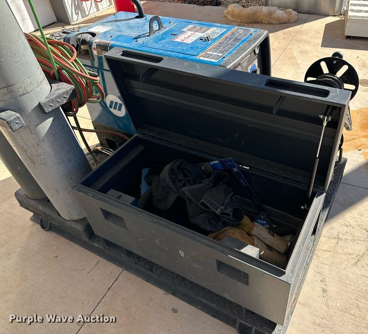 image for item DQ1452 Miller  welder/generator
