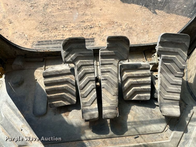 image for item DQ1453 Volvo EC160C  excavator