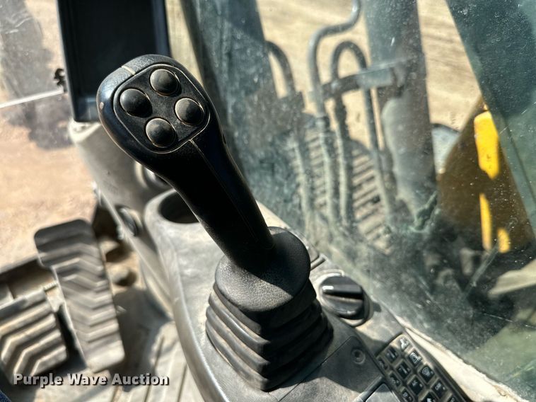 image for item DQ1453 Volvo EC160C  excavator