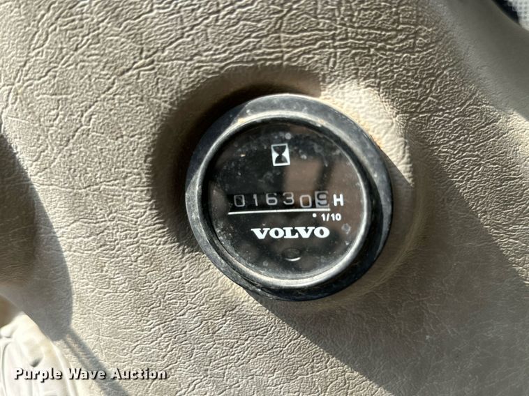 image for item DQ1453 Volvo EC160C  excavator