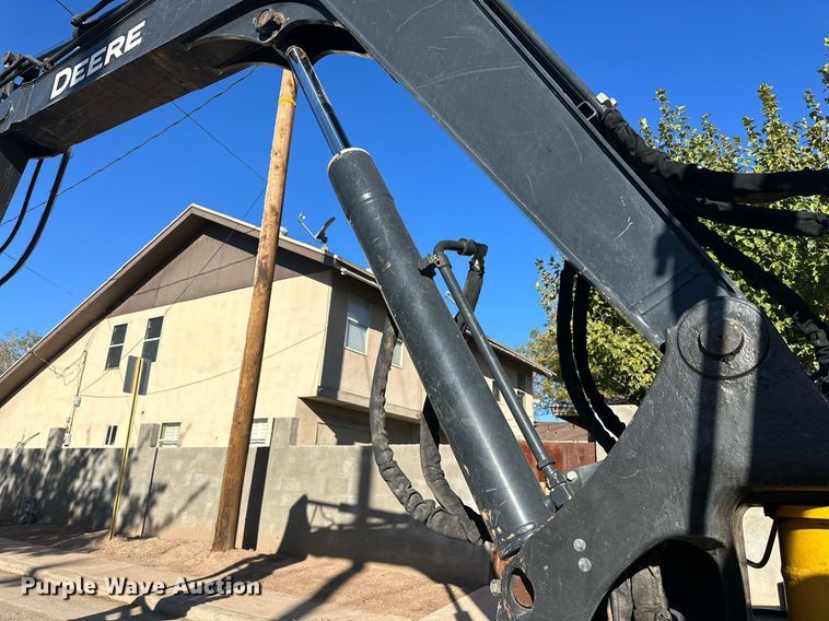 image for item DQ1459 2018 John Deere 85G  mini excavator