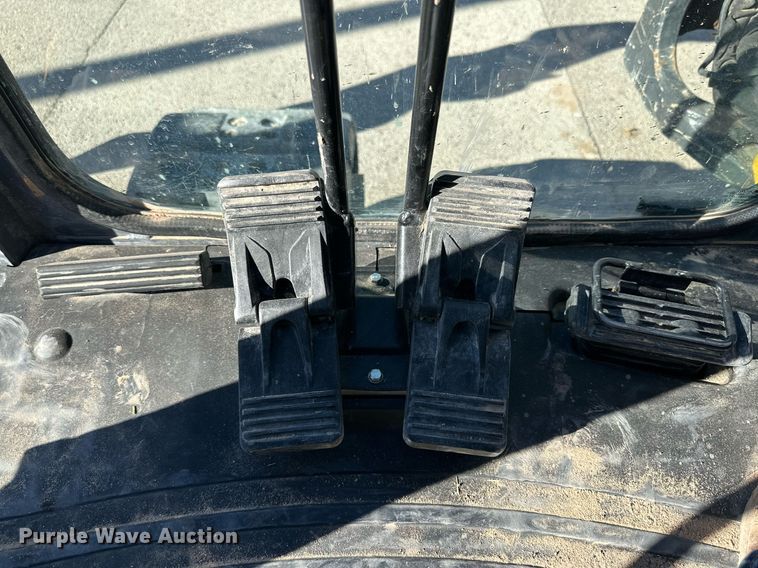 image for item DQ1459 2018 John Deere 85G  mini excavator