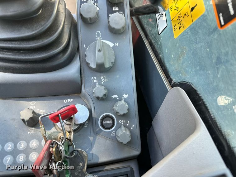 image for item DQ1459 2018 John Deere 85G  mini excavator