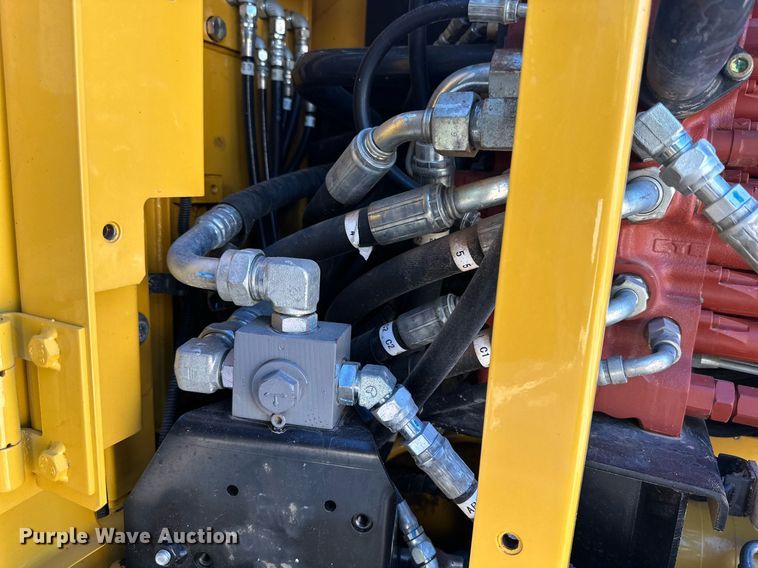 image for item DQ1459 2018 John Deere 85G  mini excavator