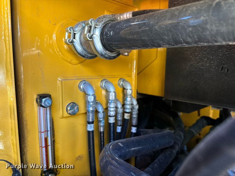 image for item DQ1459 2018 John Deere 85G  mini excavator