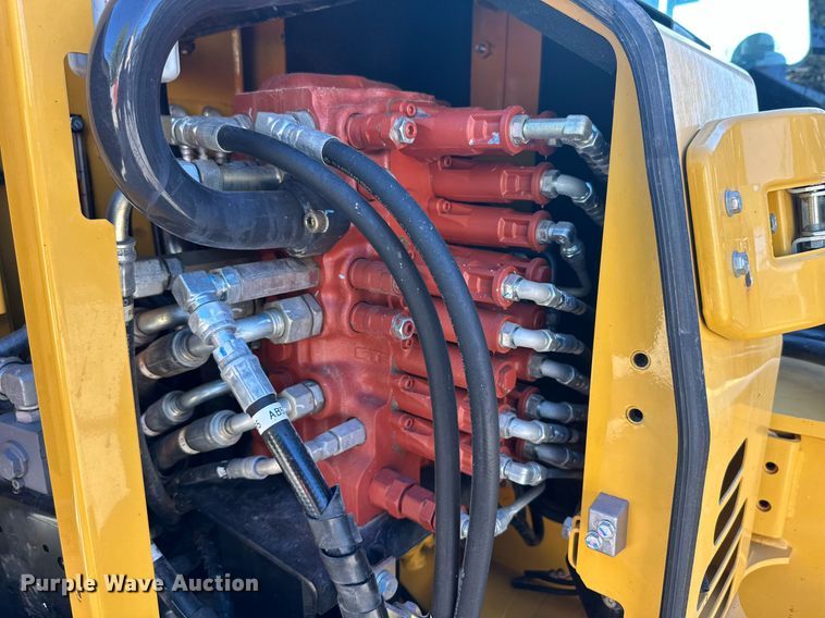 image for item DQ1459 2018 John Deere 85G  mini excavator