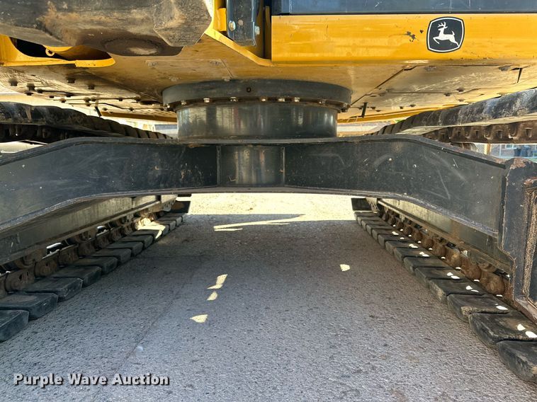 image for item DQ1459 2018 John Deere 85G  mini excavator