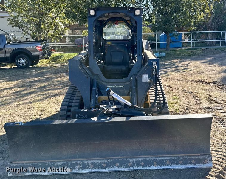 image for item DQ1460 2021 John Deere 325G  tracked skid steer loader