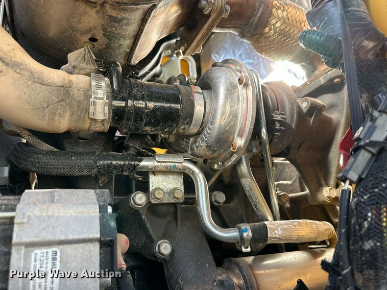 image for item DQ1460 2021 John Deere 325G  tracked skid steer loader