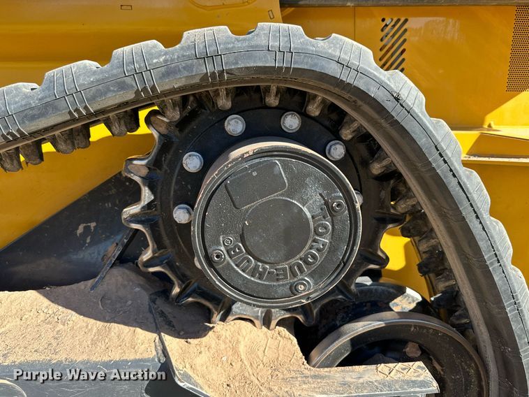 image for item DQ1460 2021 John Deere 325G  tracked skid steer loader