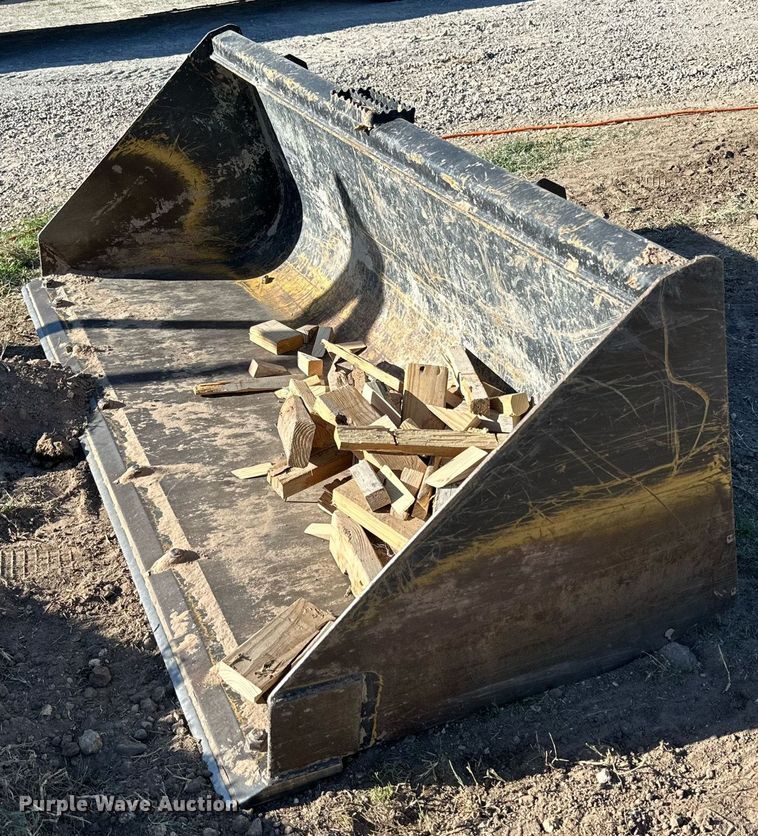 image for item DQ1460 2021 John Deere 325G  tracked skid steer loader