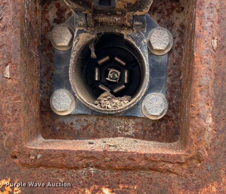 image for item DQ2203 2008 Ford F650 Super Duty XL  Crew Cab utility / service truck