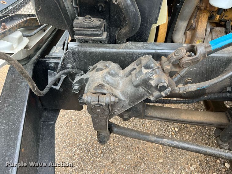 image for item DQ2203 2008 Ford F650 Super Duty XL  Crew Cab utility / service truck