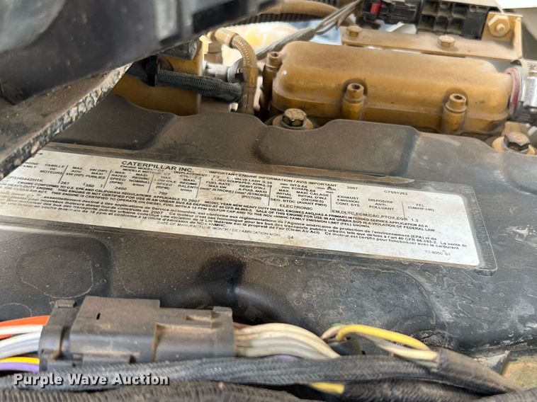 image for item DQ2203 2008 Ford F650 Super Duty XL  Crew Cab utility / service truck