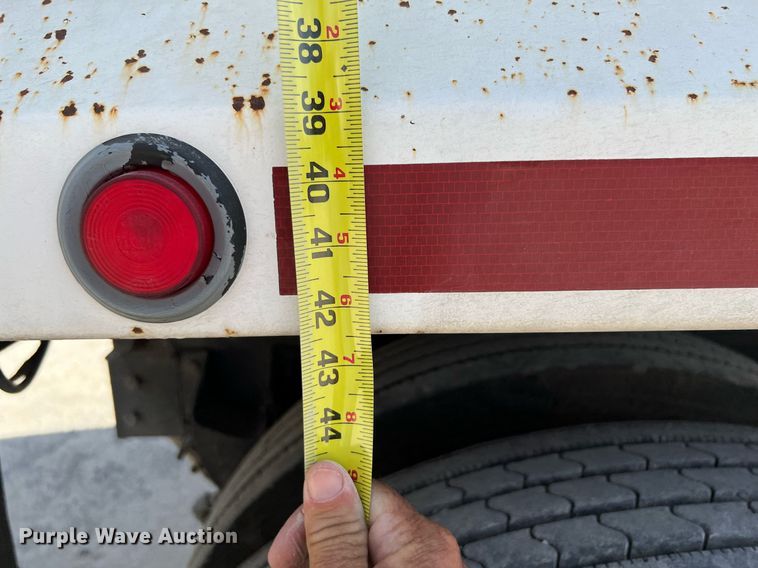 image for item DQ2217 2016 Kenworth T800  dump truck