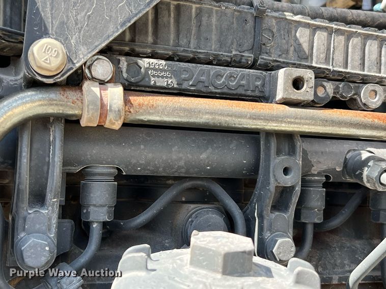 image for item DQ2217 2016 Kenworth T800  dump truck