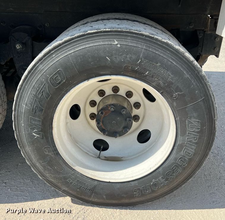 image for item DQ2217 2016 Kenworth T800  dump truck