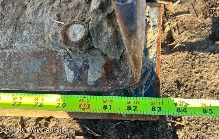 image for item DQ2232 2018 Case 570N EP  landscape tractor